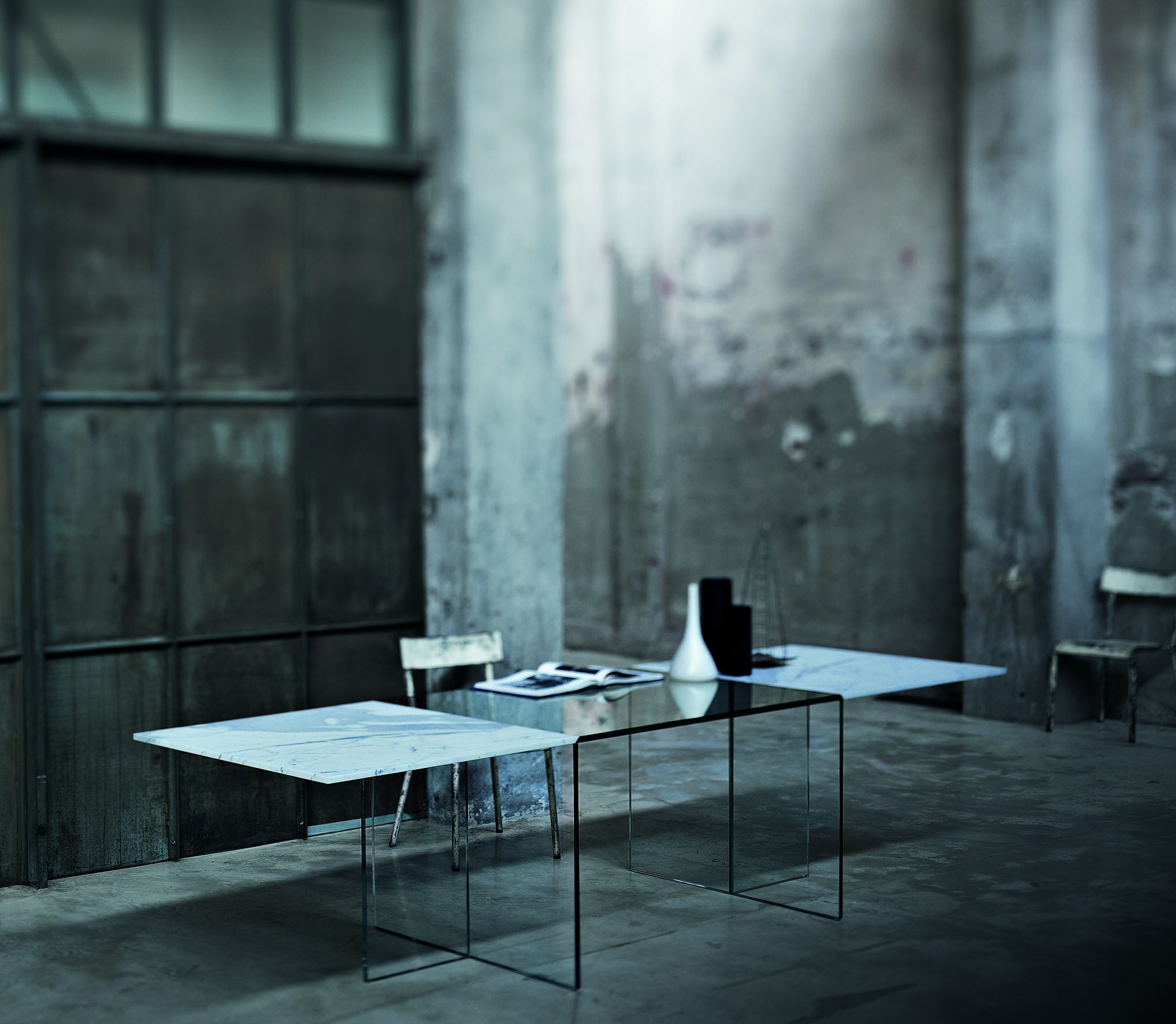 Glas italia hotsell dining table